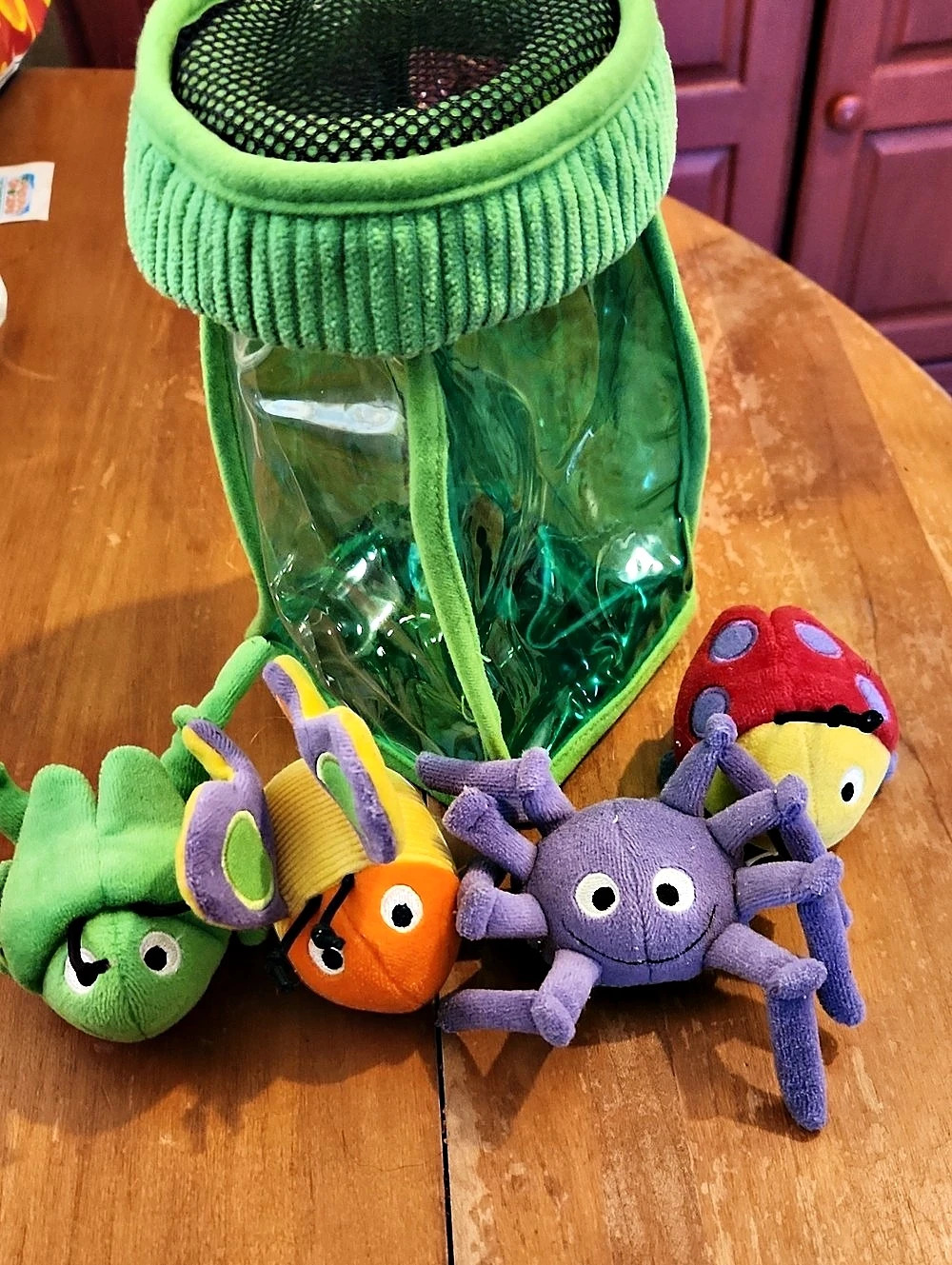 Melissa & Doug Bug Jug Fill & Spill Green Insect Plush Case